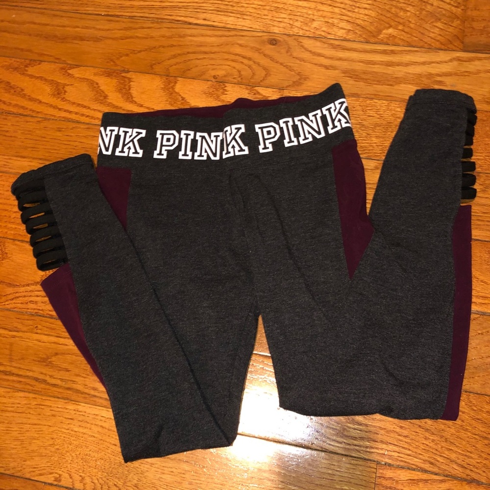 Pink Victoria’s Secret Yoga XS pants. Slits